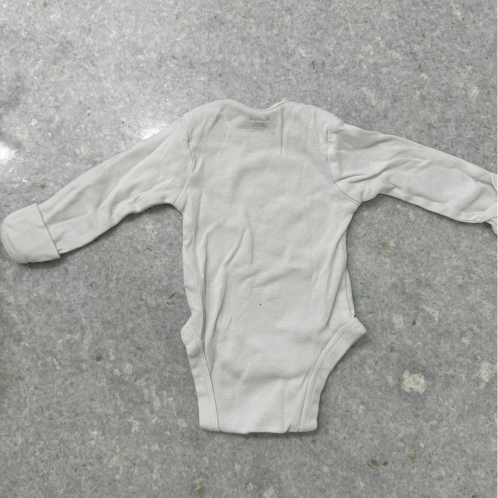 Gerber Long Sleeve White Onesie Bodysuit NB Unisex